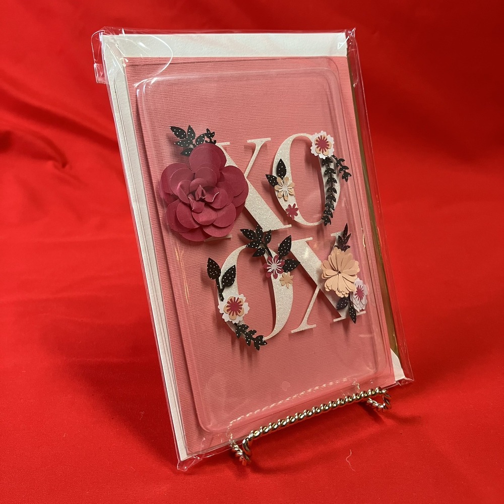 Hallmark Signature Valentine's Day 3D Card / Env. / Flowers / XO X O Love Always